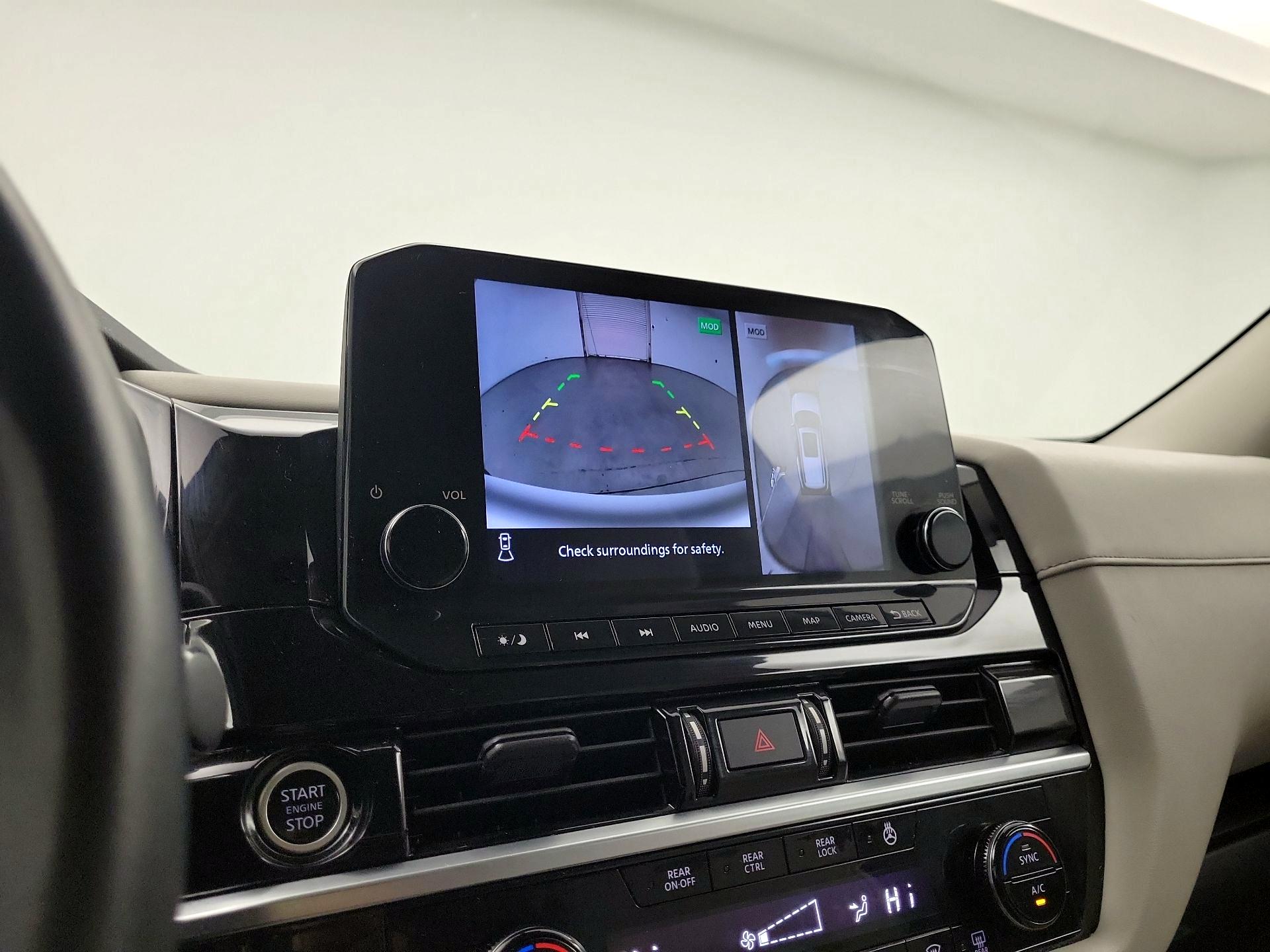 Thumbnail: 2022 Nissan Pathfinder - 15