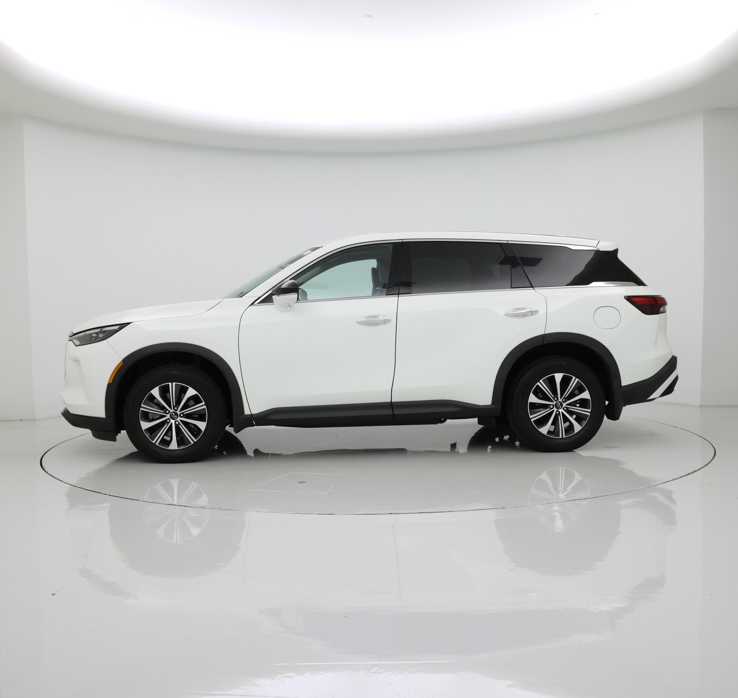 Thumbnail: 2023 INFINITI QX60 - 3
