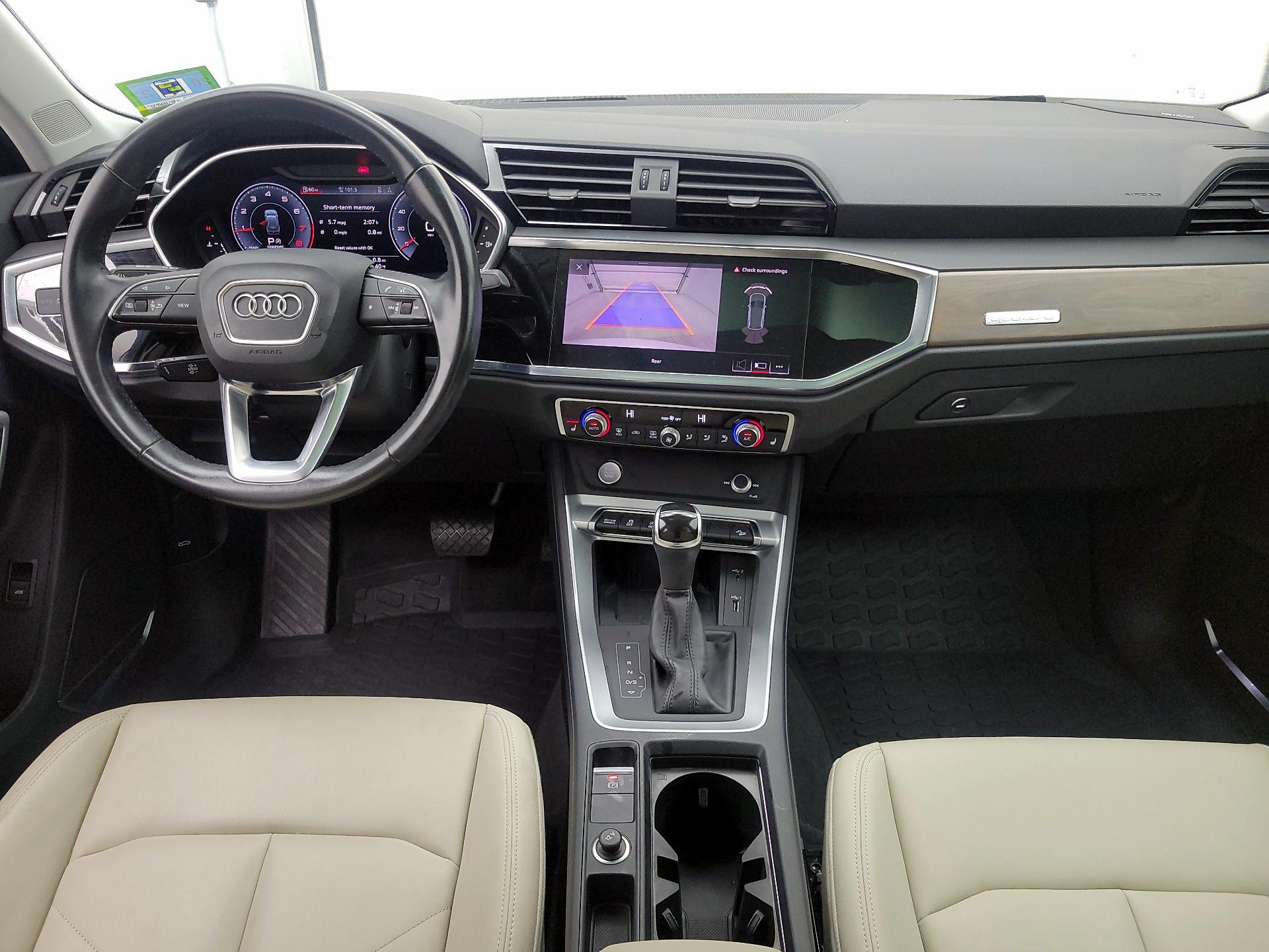 Thumbnail: 2020 Audi Q3 - 9