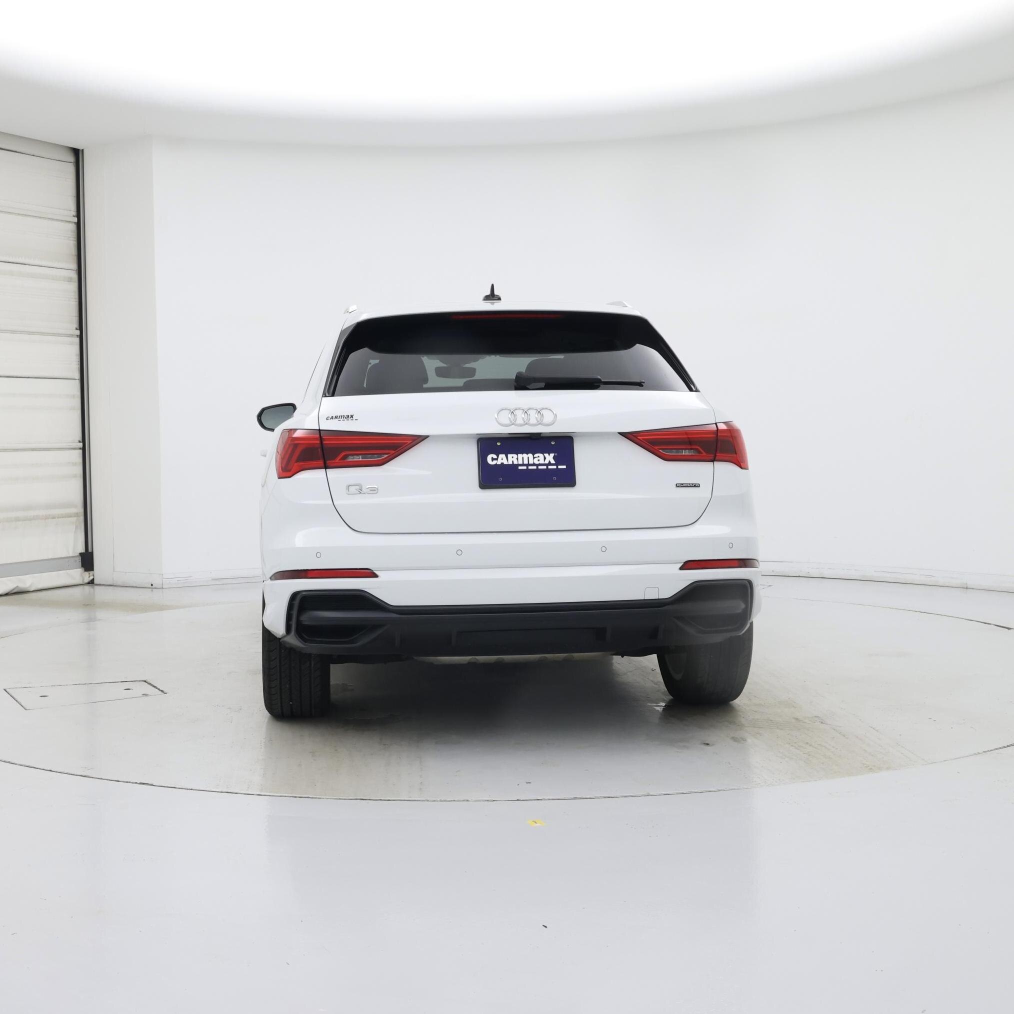 Thumbnail: 2020 Audi Q3 - 6