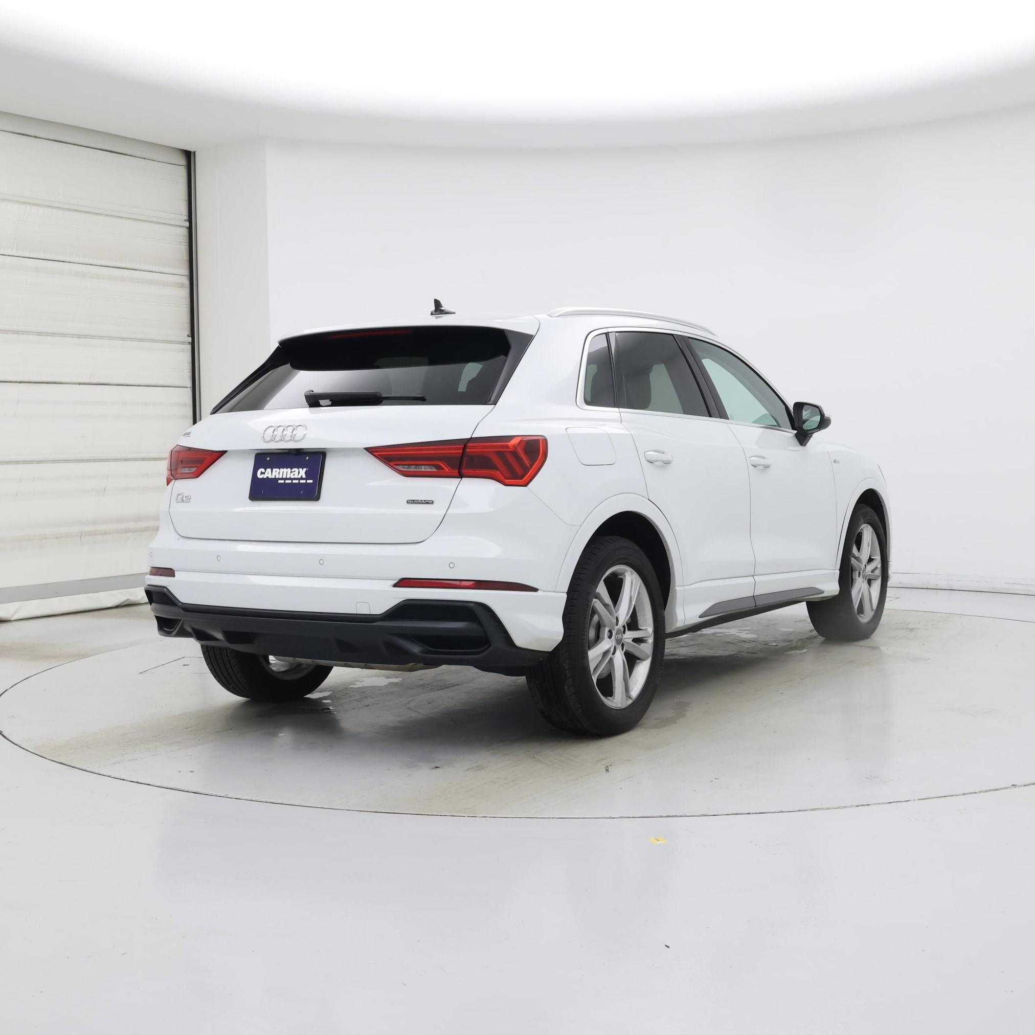 Thumbnail: 2020 Audi Q3 - 8