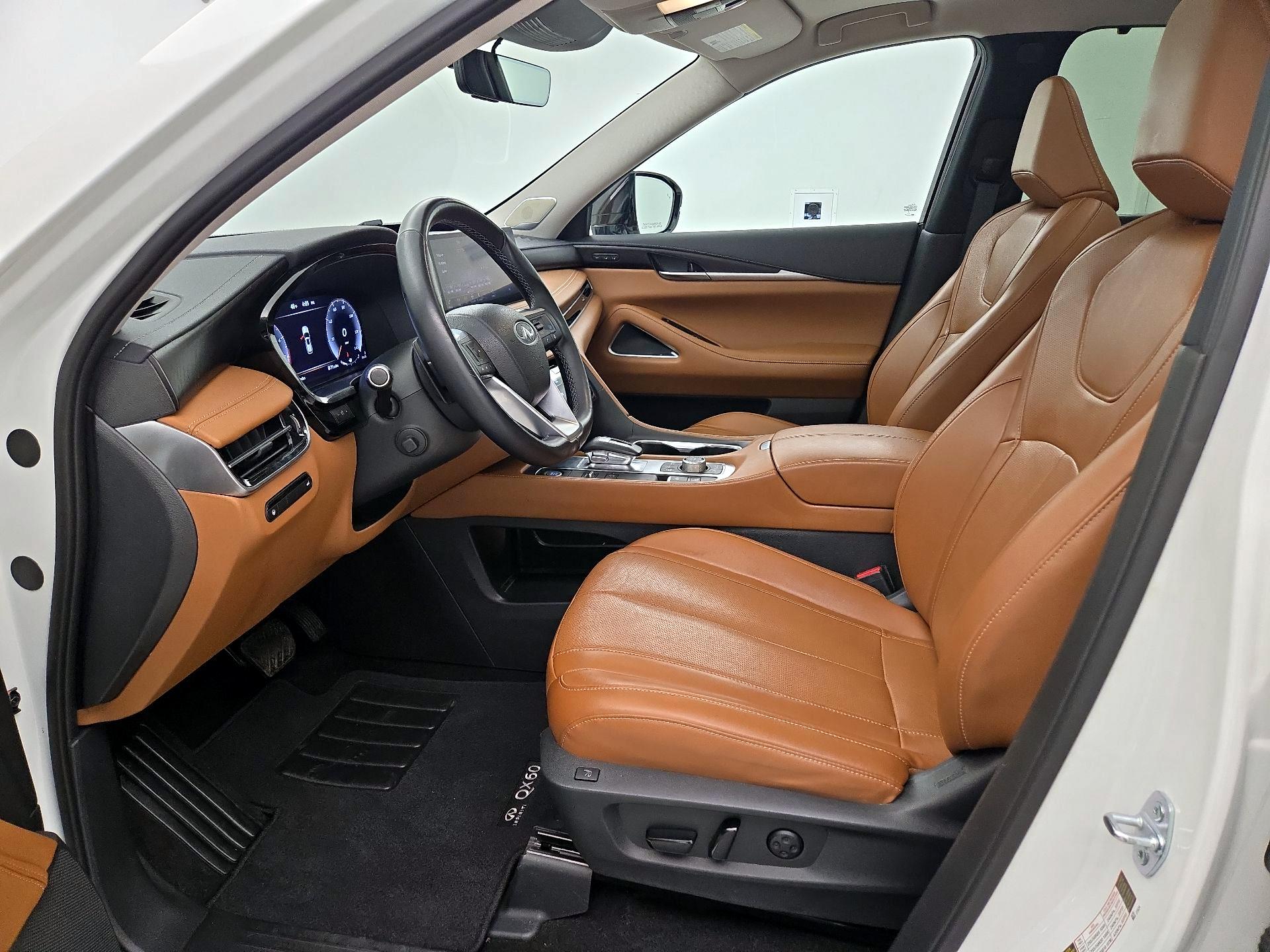 Thumbnail: 2023 INFINITI QX60 - 11