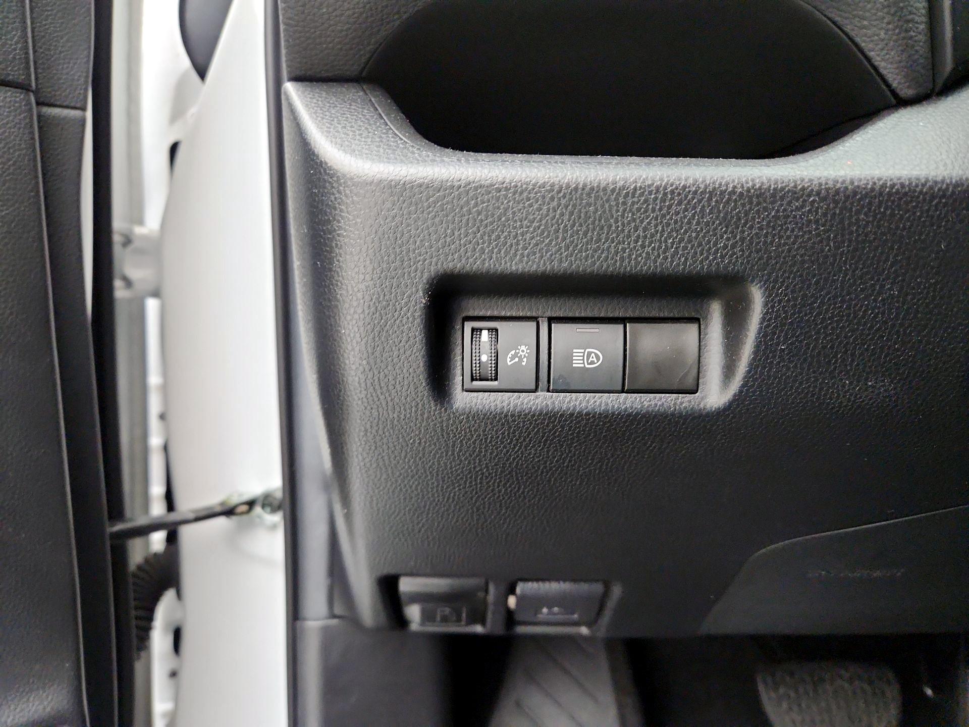 Thumbnail: 2023 Toyota RAV4 - 13