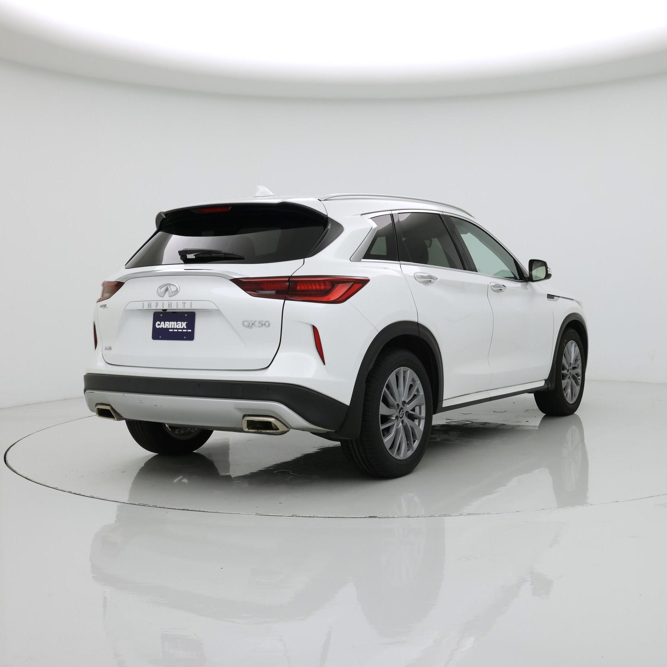 Thumbnail: 2023 INFINITI QX50 - 8