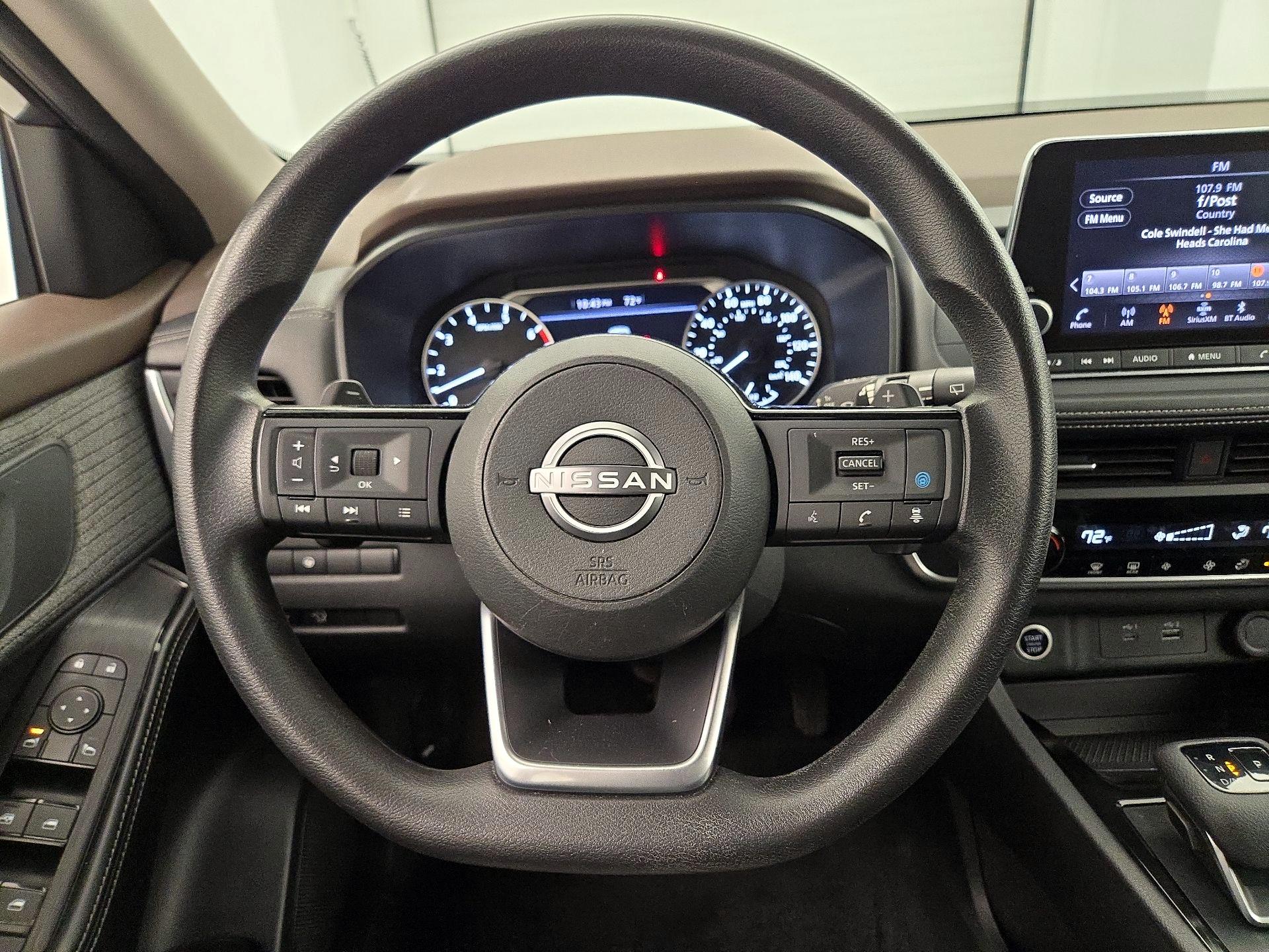 Thumbnail: 2023 Nissan Rogue - 10