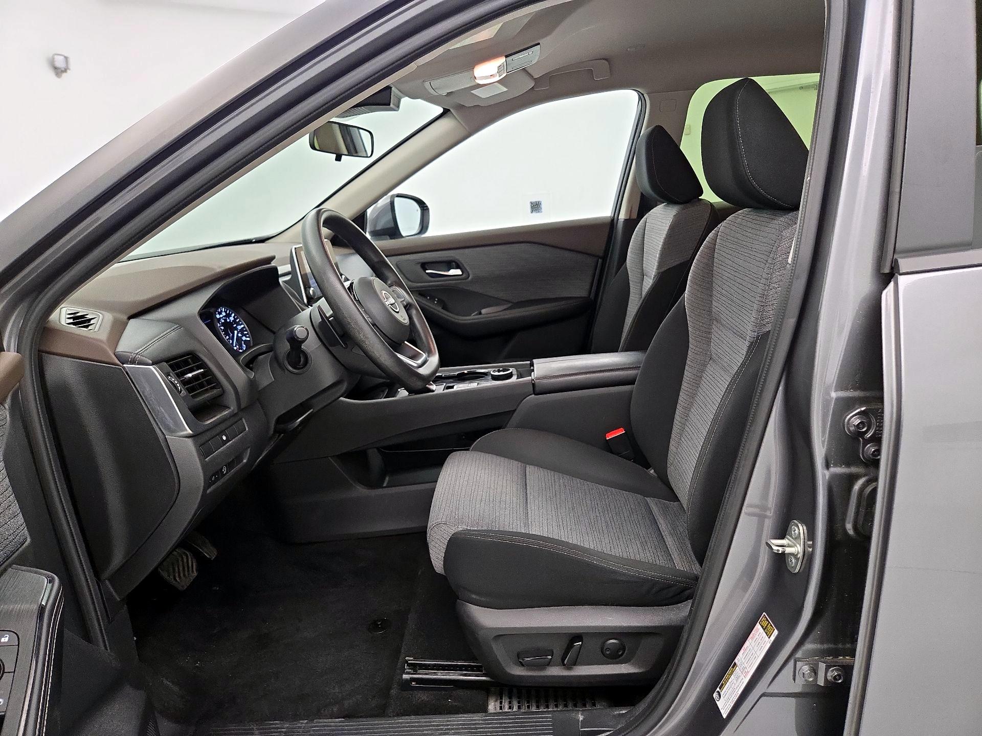 Thumbnail: 2023 Nissan Rogue - 11