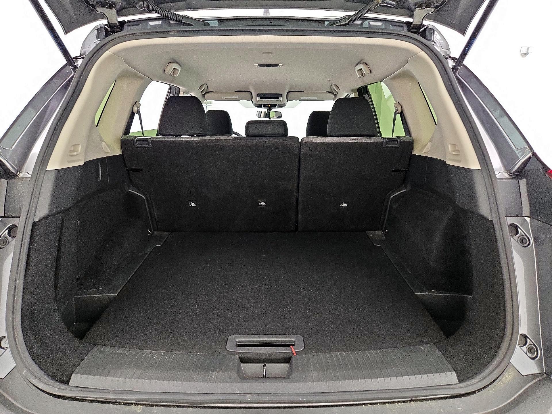 Thumbnail: 2023 Nissan Rogue - 20