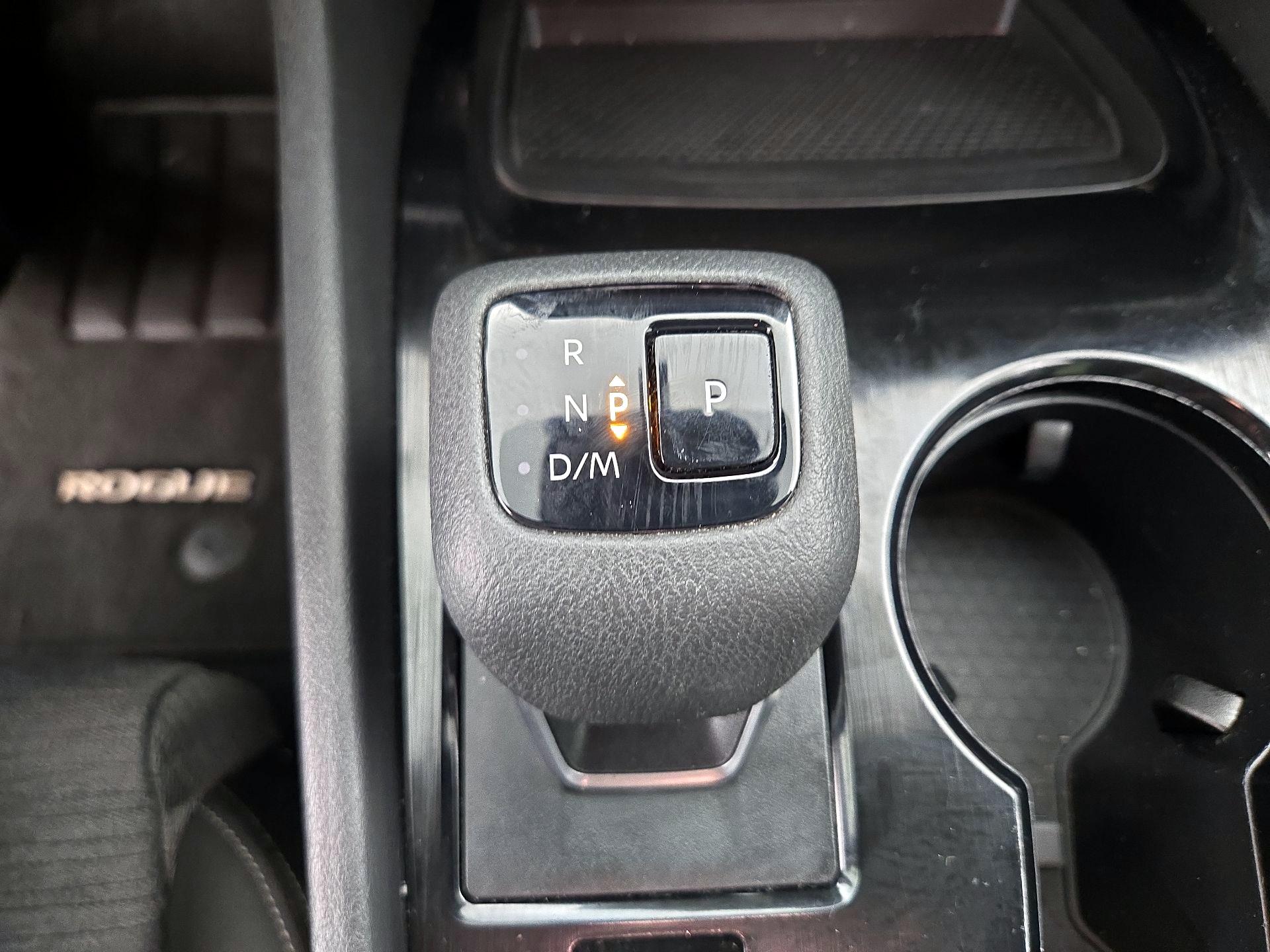 Thumbnail: 2023 Nissan Rogue - 17