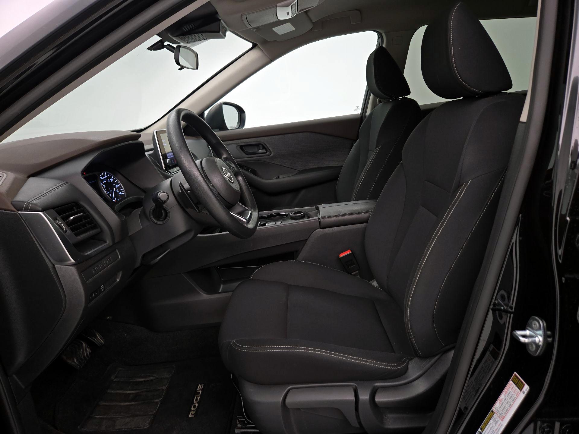 Thumbnail: 2023 Nissan Rogue - 11