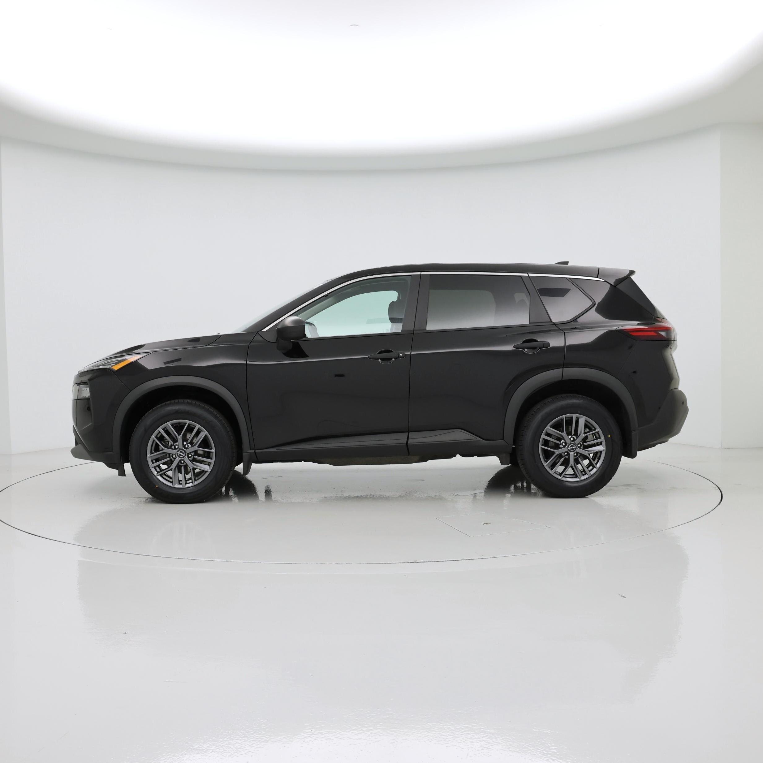 Thumbnail: 2023 Nissan Rogue - 3