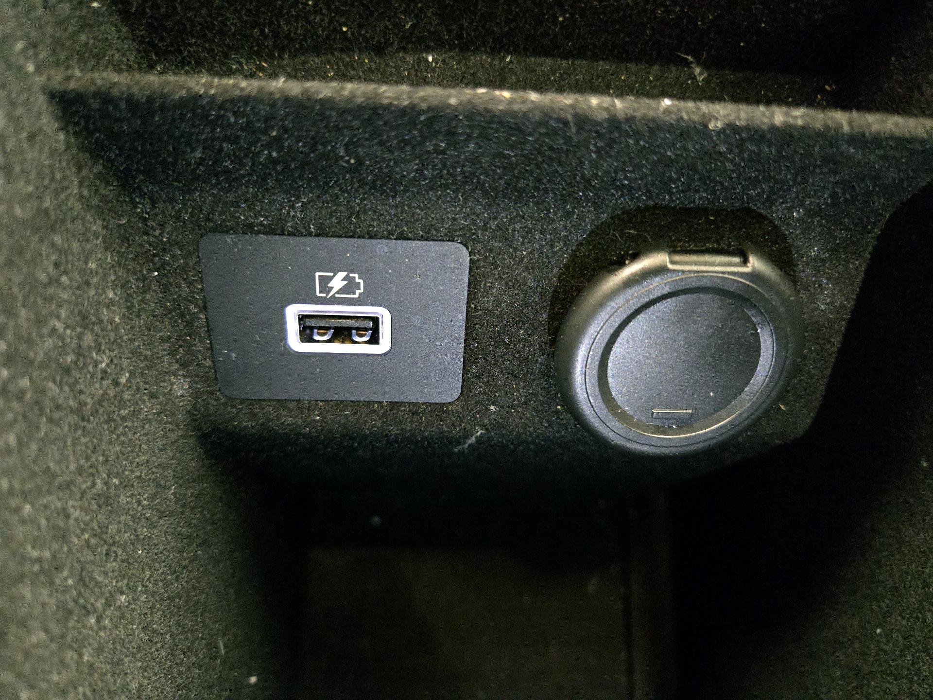 Thumbnail: 2023 INFINITI QX60 - 19