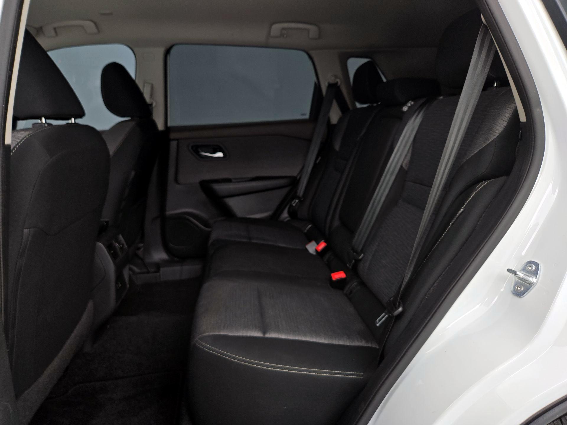 Thumbnail: 2023 Nissan Rogue - 19