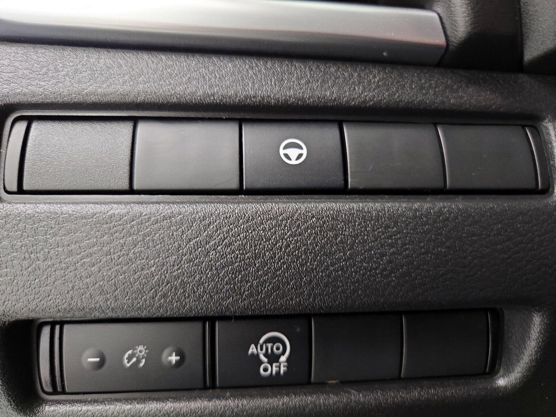 Thumbnail: 2023 Nissan Rogue - 13