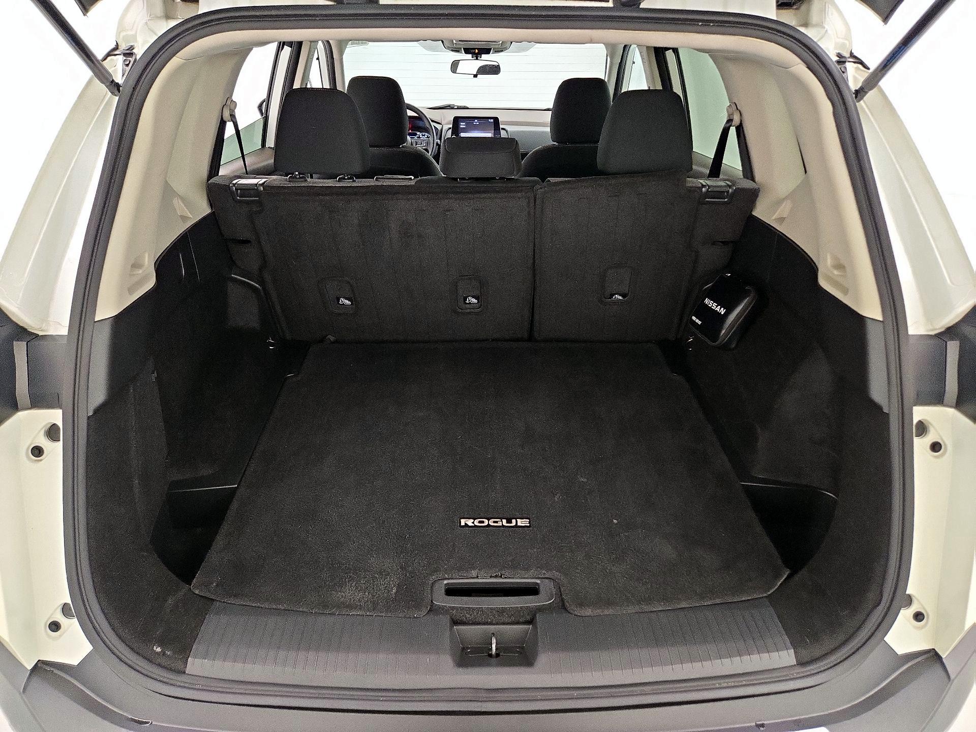 Thumbnail: 2023 Nissan Rogue - 20