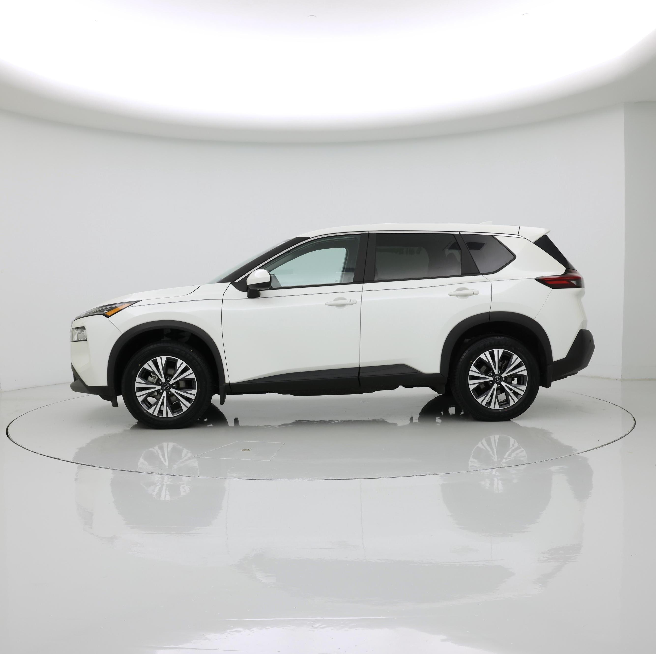 Thumbnail: 2023 Nissan Rogue - 3