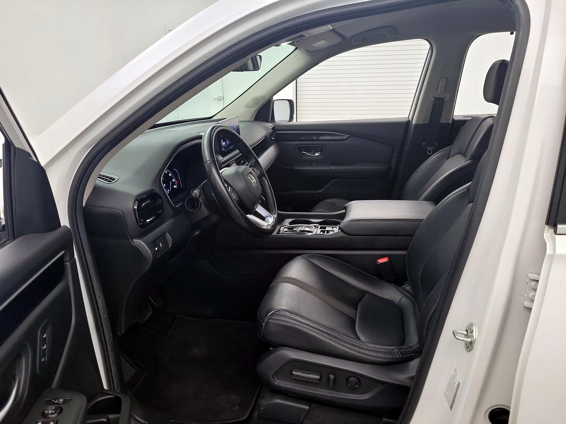 Thumbnail: 2024 Honda Pilot - 11