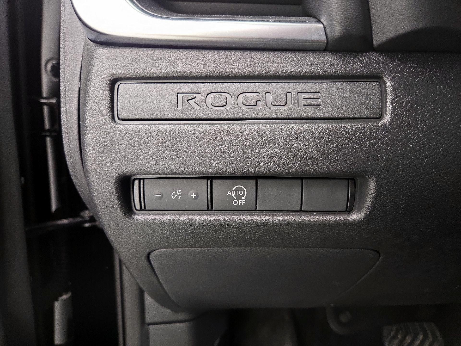 Thumbnail: 2023 Nissan Rogue - 13