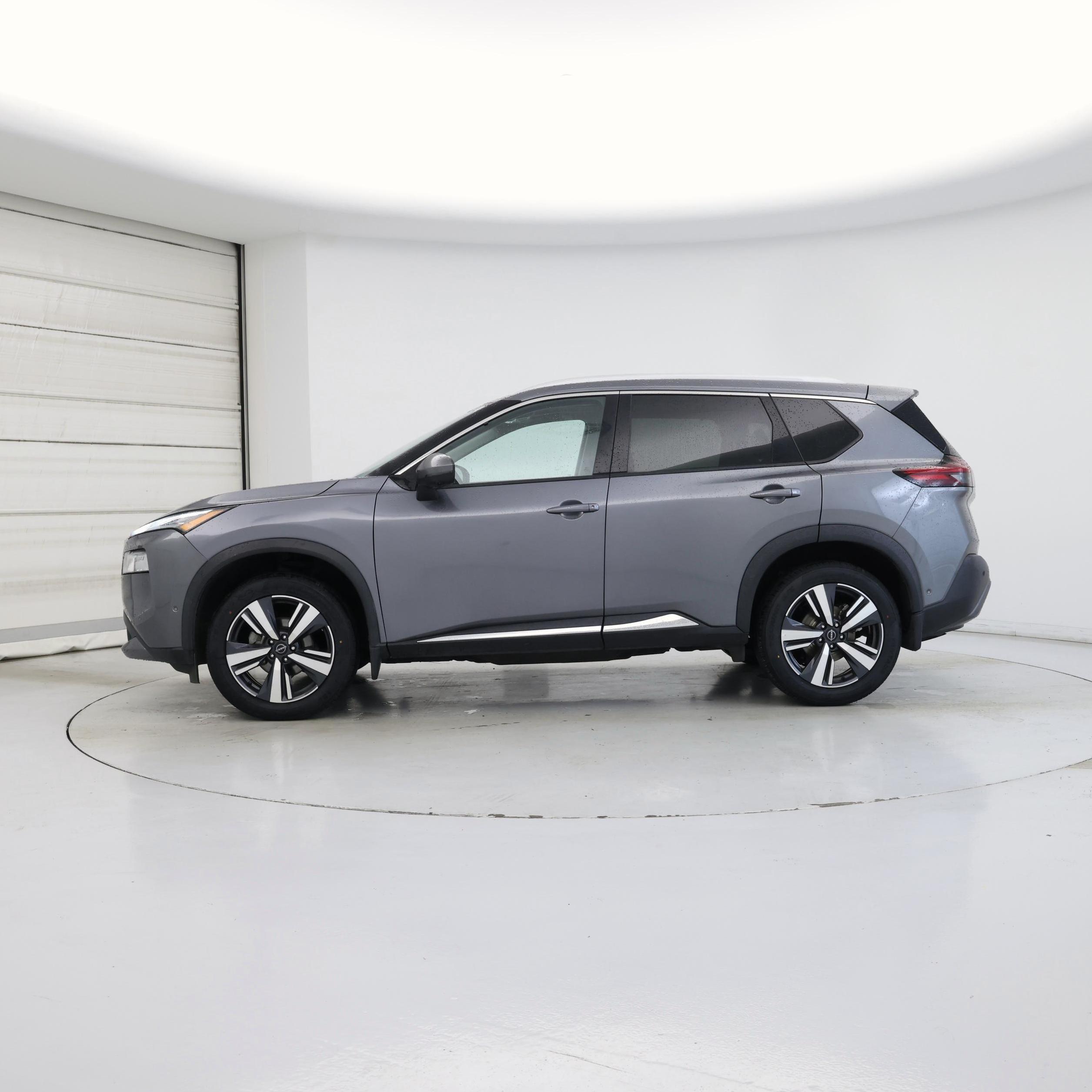 Thumbnail: 2023 Nissan Rogue - 3
