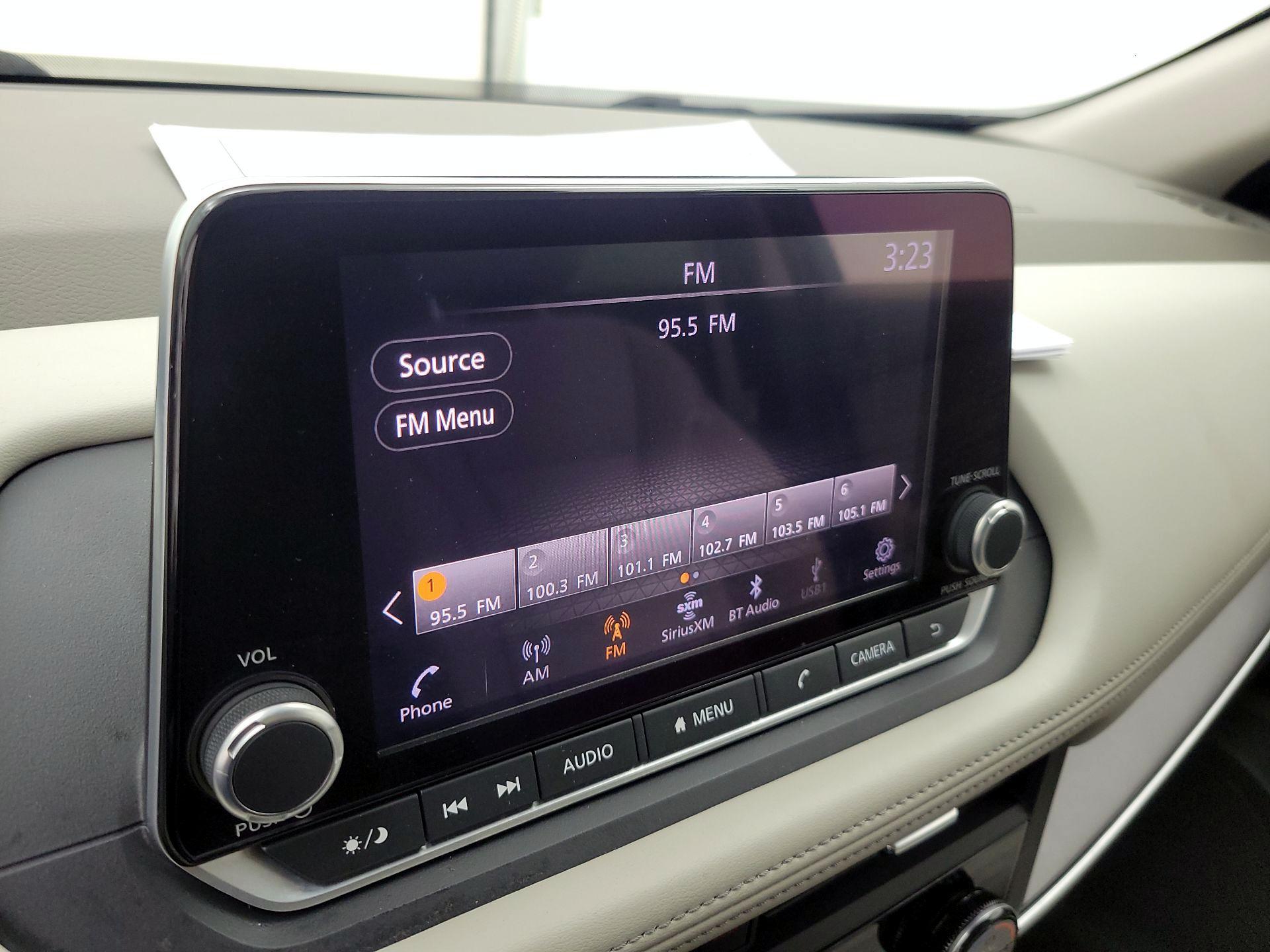 Thumbnail: 2023 Nissan Rogue - 15