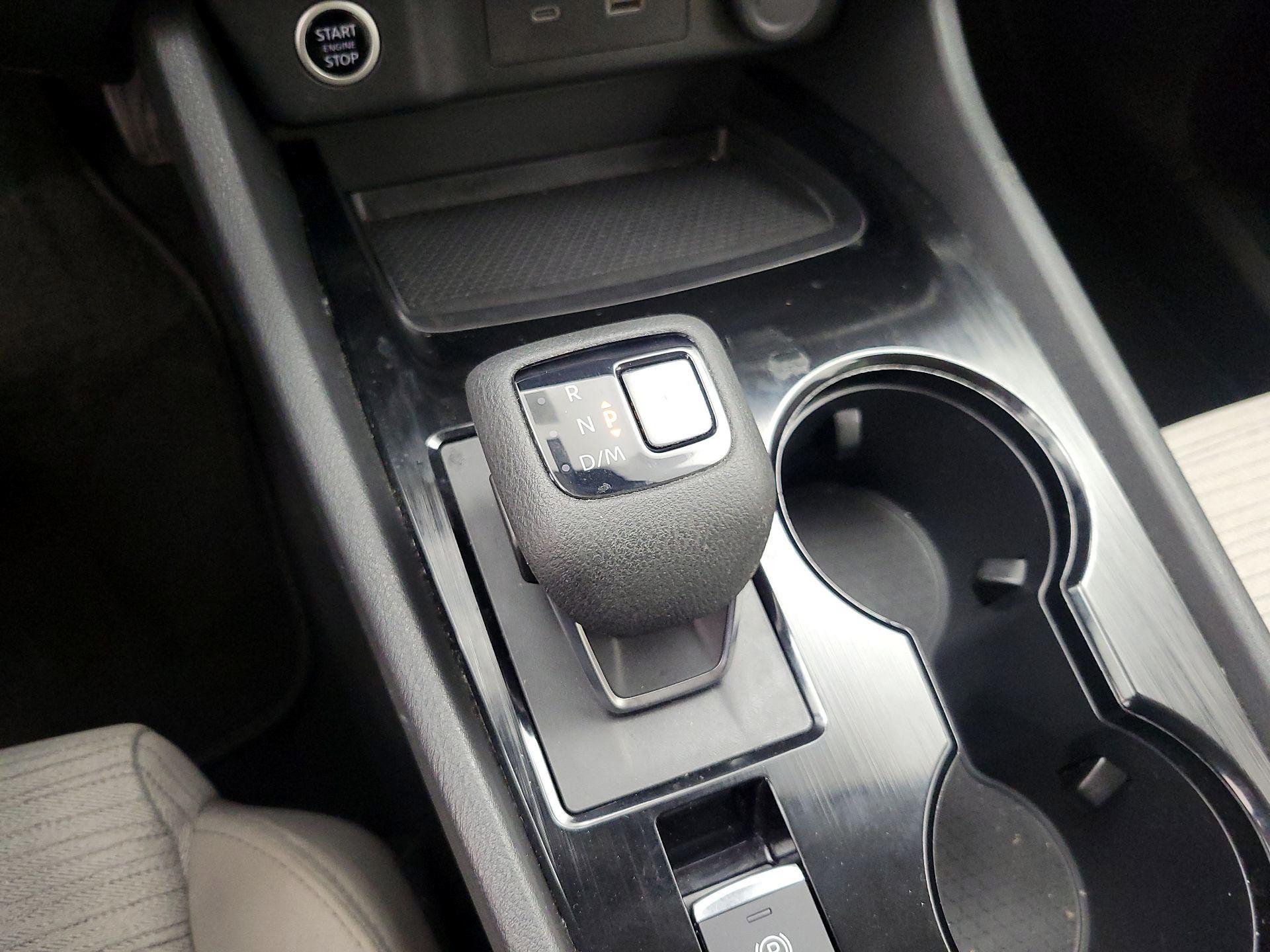 Thumbnail: 2023 Nissan Rogue - 17