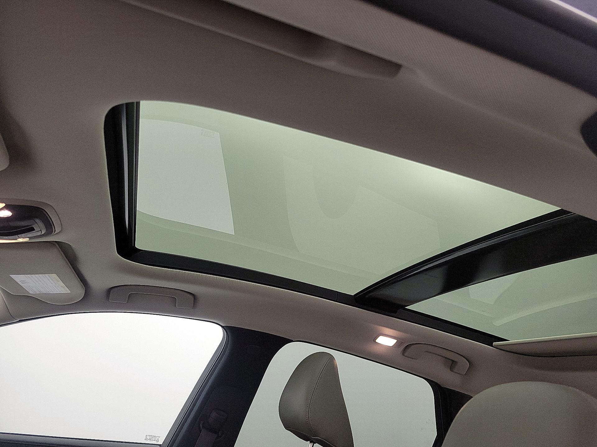 Thumbnail: 2023 INFINITI QX50 - 19