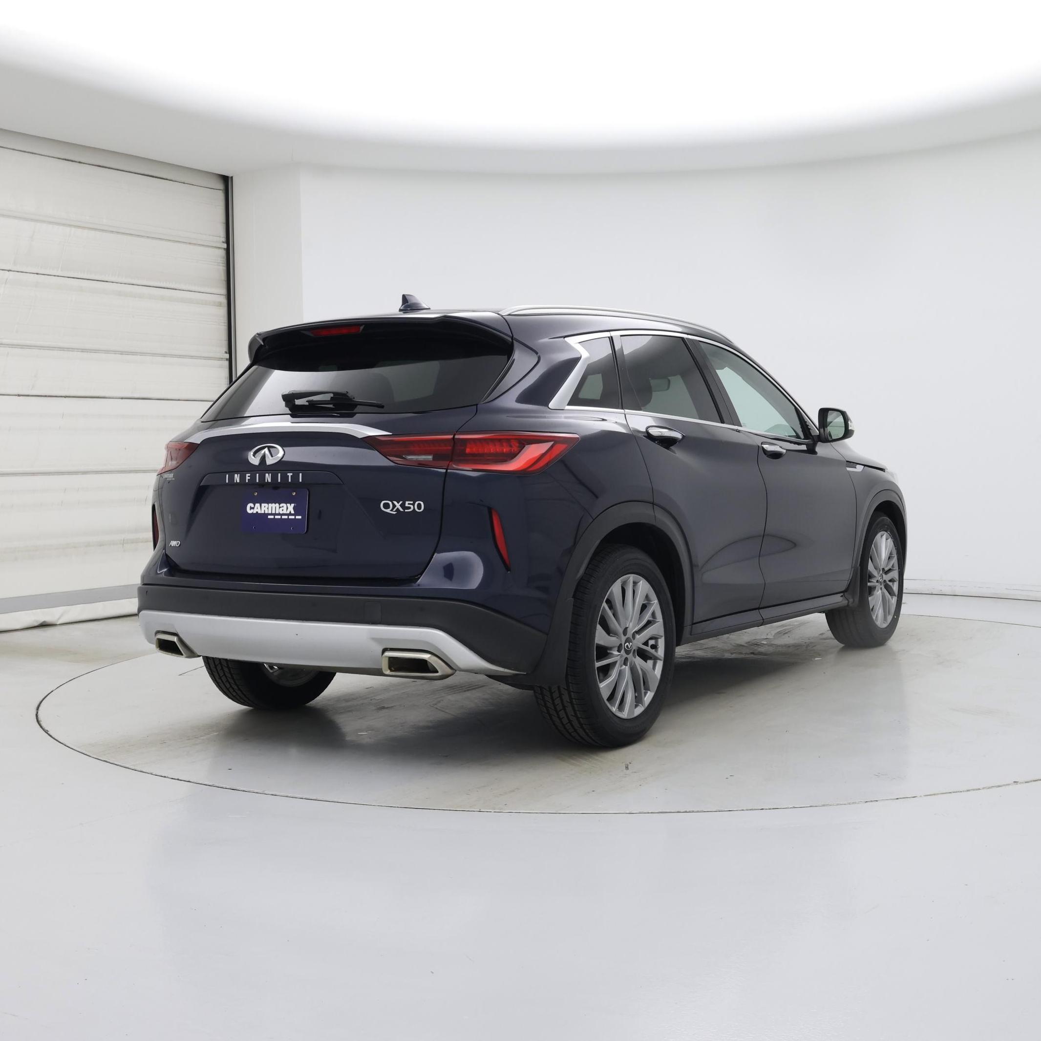 Thumbnail: 2023 INFINITI QX50 - 8