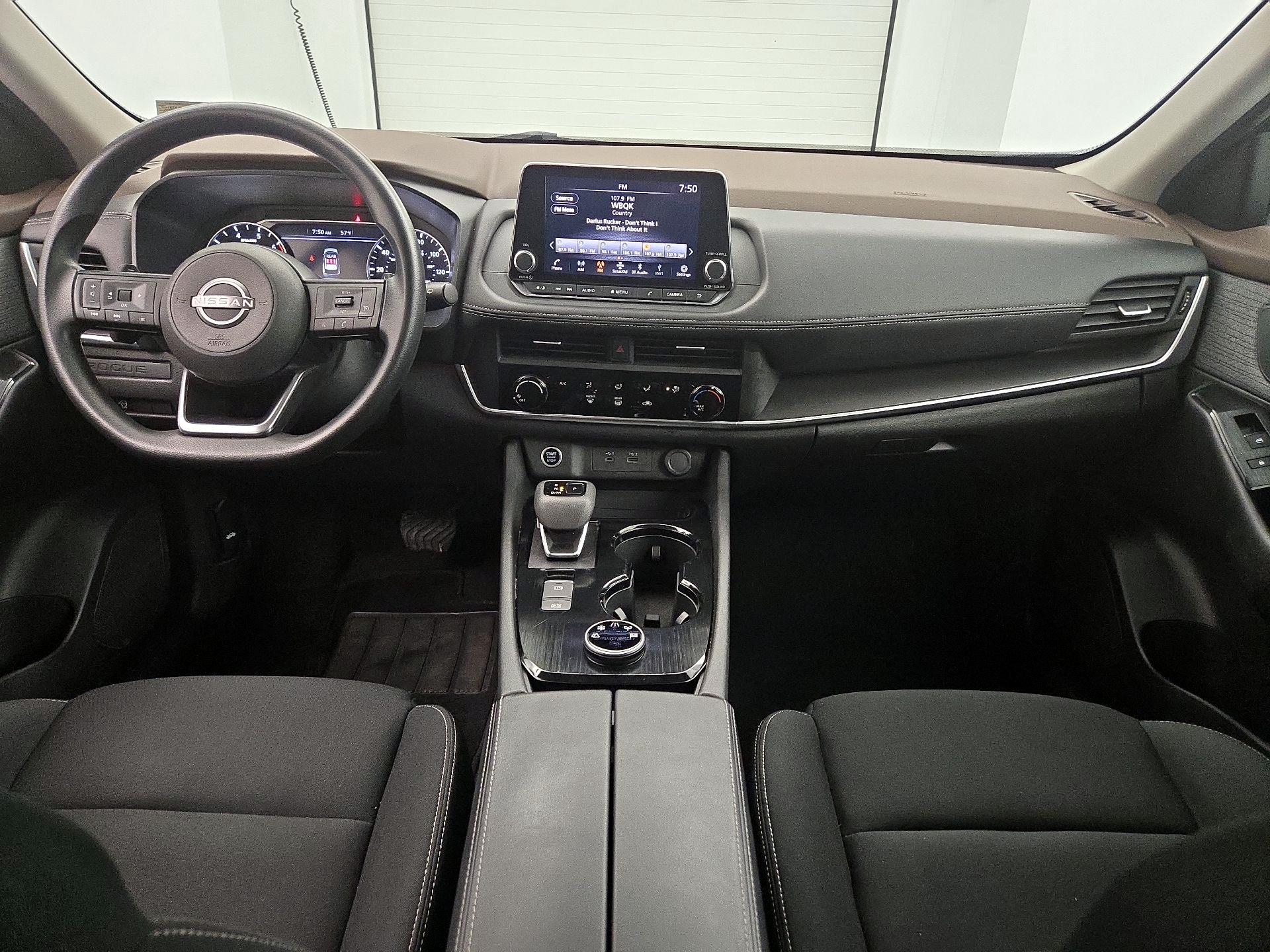 Thumbnail: 2023 Nissan Rogue - 9