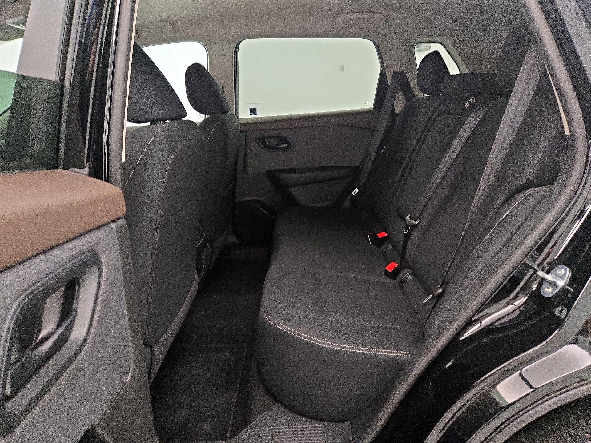 Thumbnail: 2023 Nissan Rogue - 19