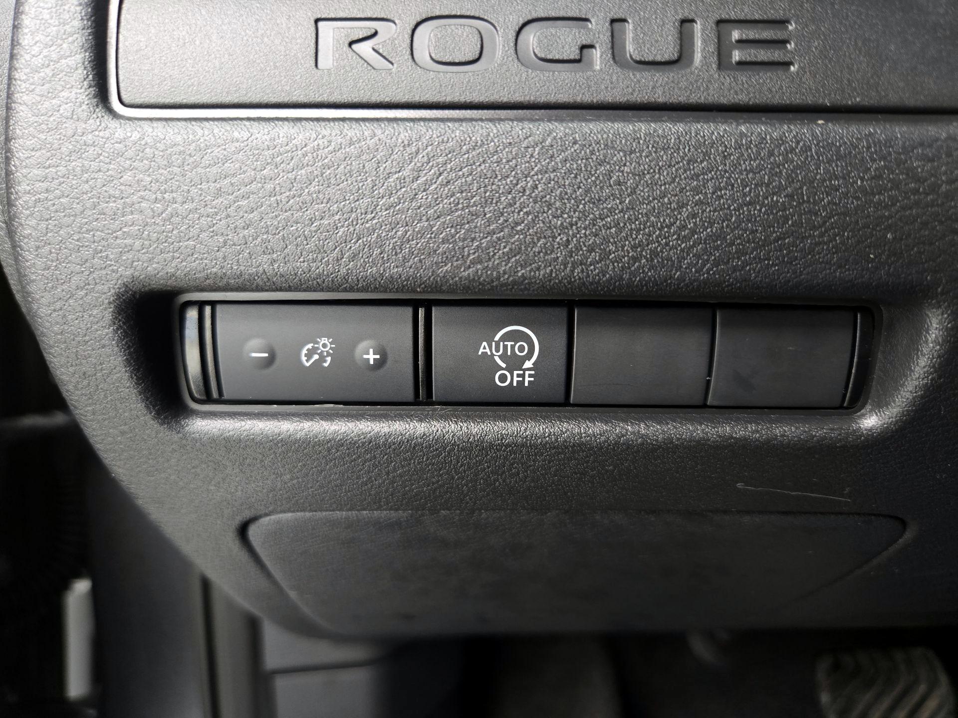 Thumbnail: 2023 Nissan Rogue - 13