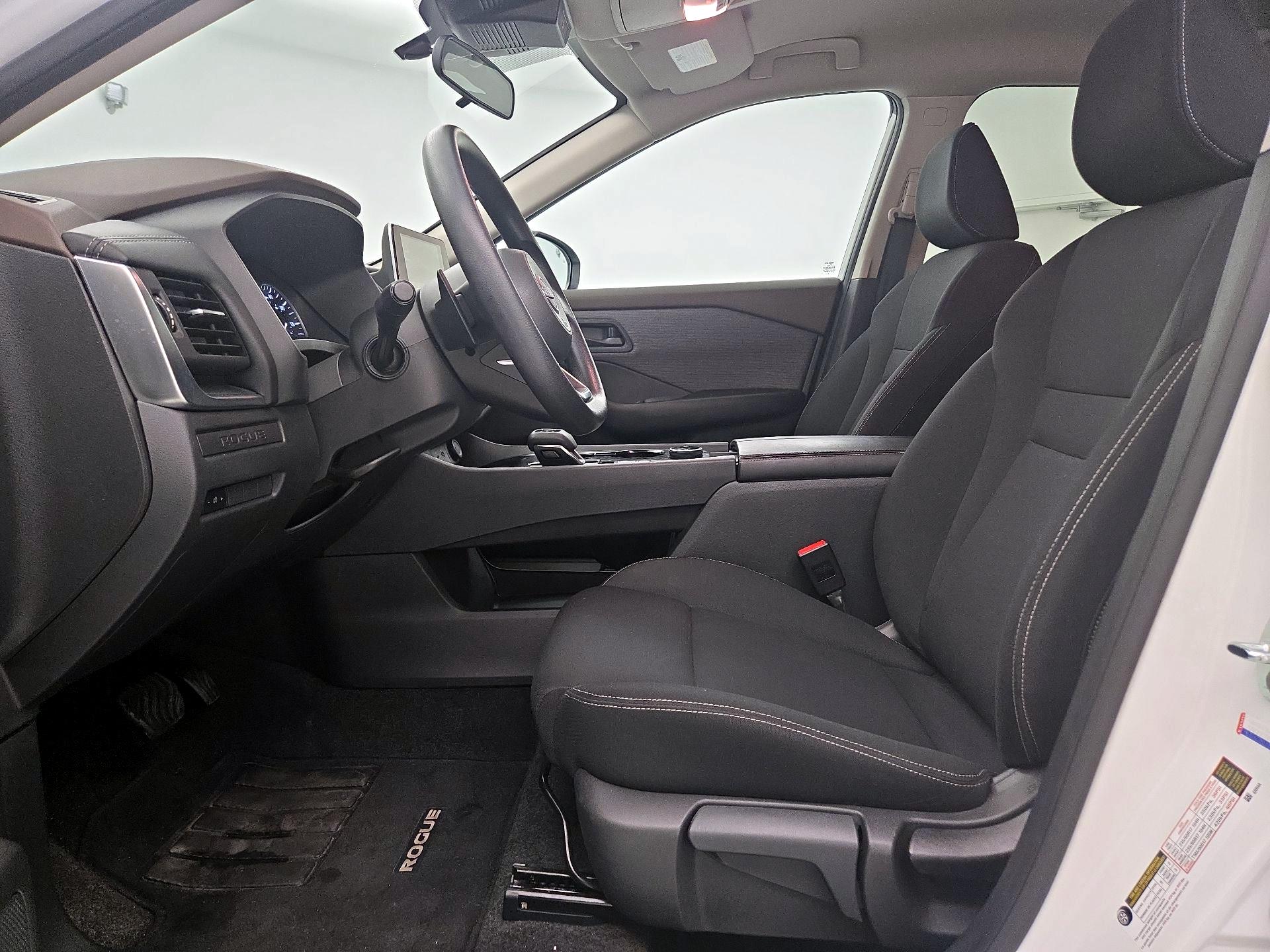 Thumbnail: 2023 Nissan Rogue - 11