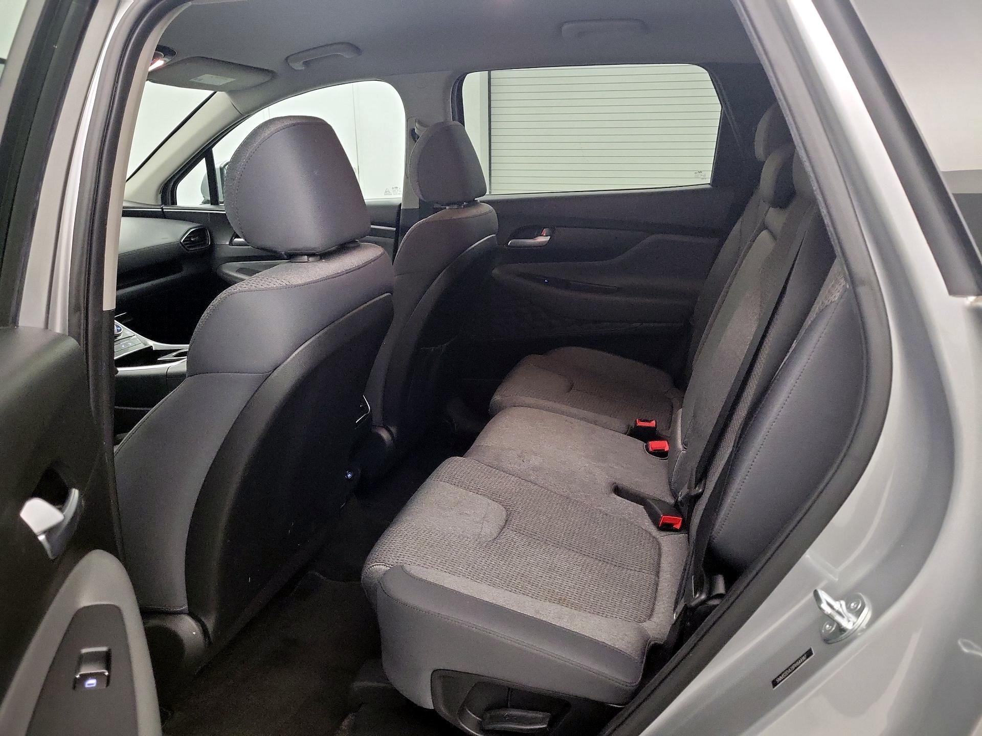 Thumbnail: 2023 Hyundai Santa Fe - 20