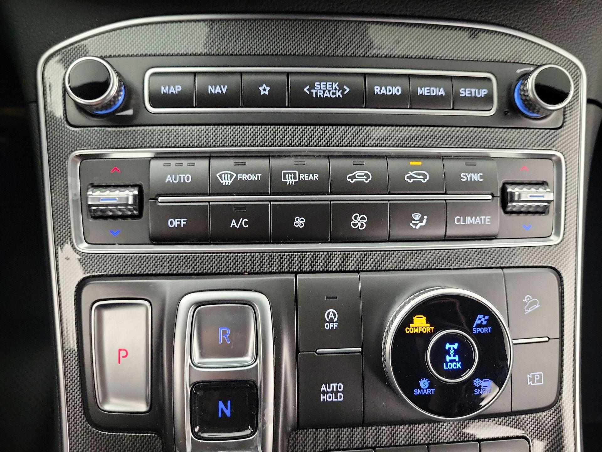 Thumbnail: 2023 Hyundai Santa Fe - 17