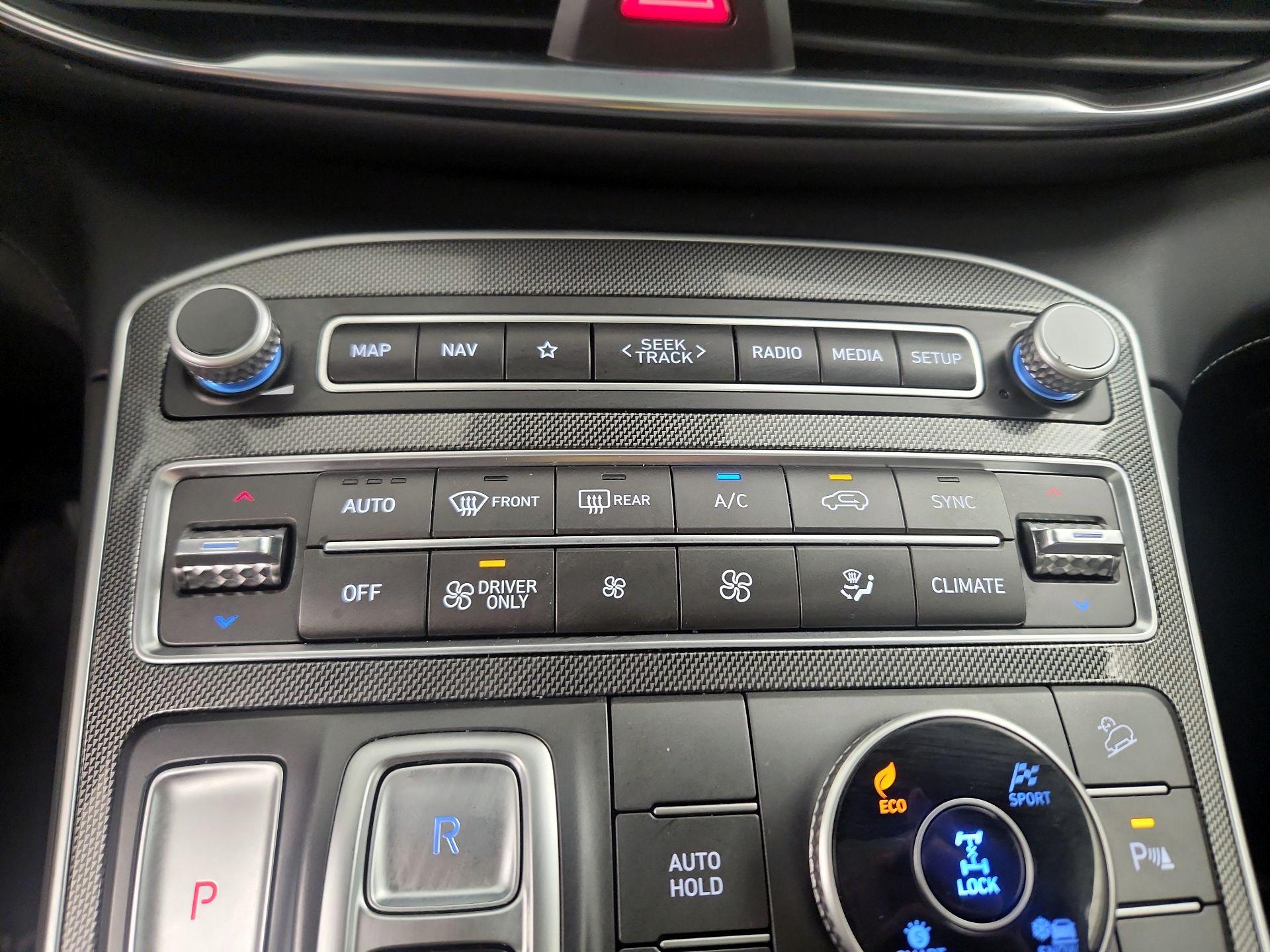 Thumbnail: 2023 Hyundai Santa Fe - 17