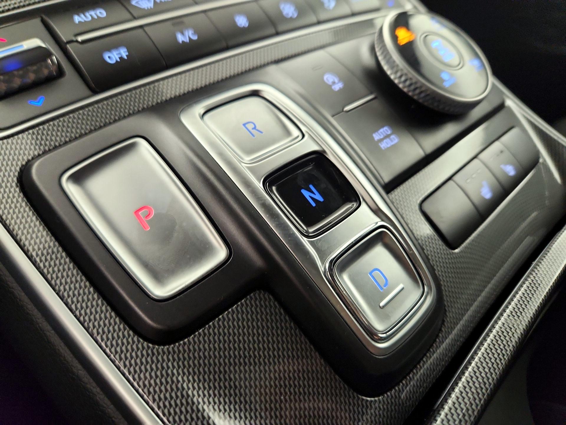 Thumbnail: 2023 Hyundai Santa Fe - 18