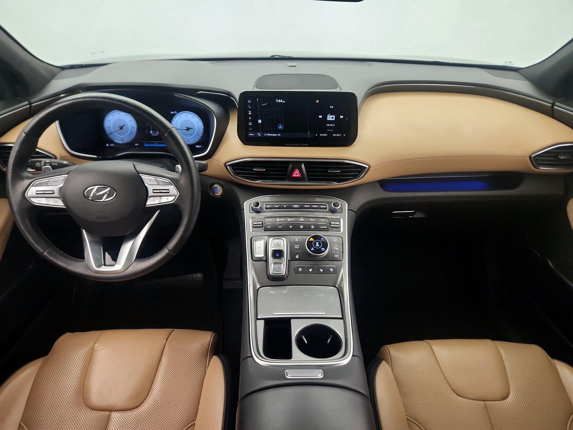 Thumbnail: 2023 Hyundai Santa Fe - 9