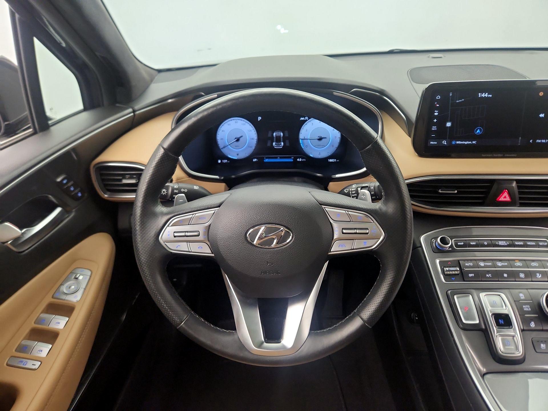 Thumbnail: 2023 Hyundai Santa Fe - 10