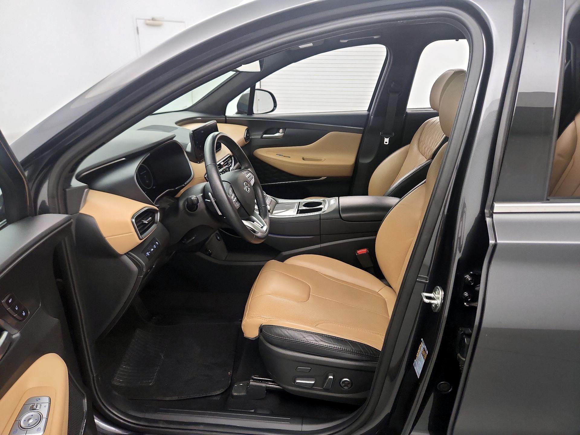 Thumbnail: 2023 Hyundai Santa Fe - 11