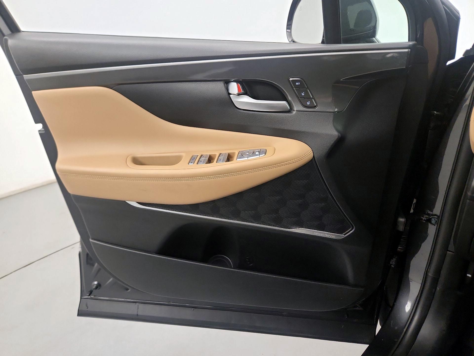 Thumbnail: 2023 Hyundai Santa Fe - 12