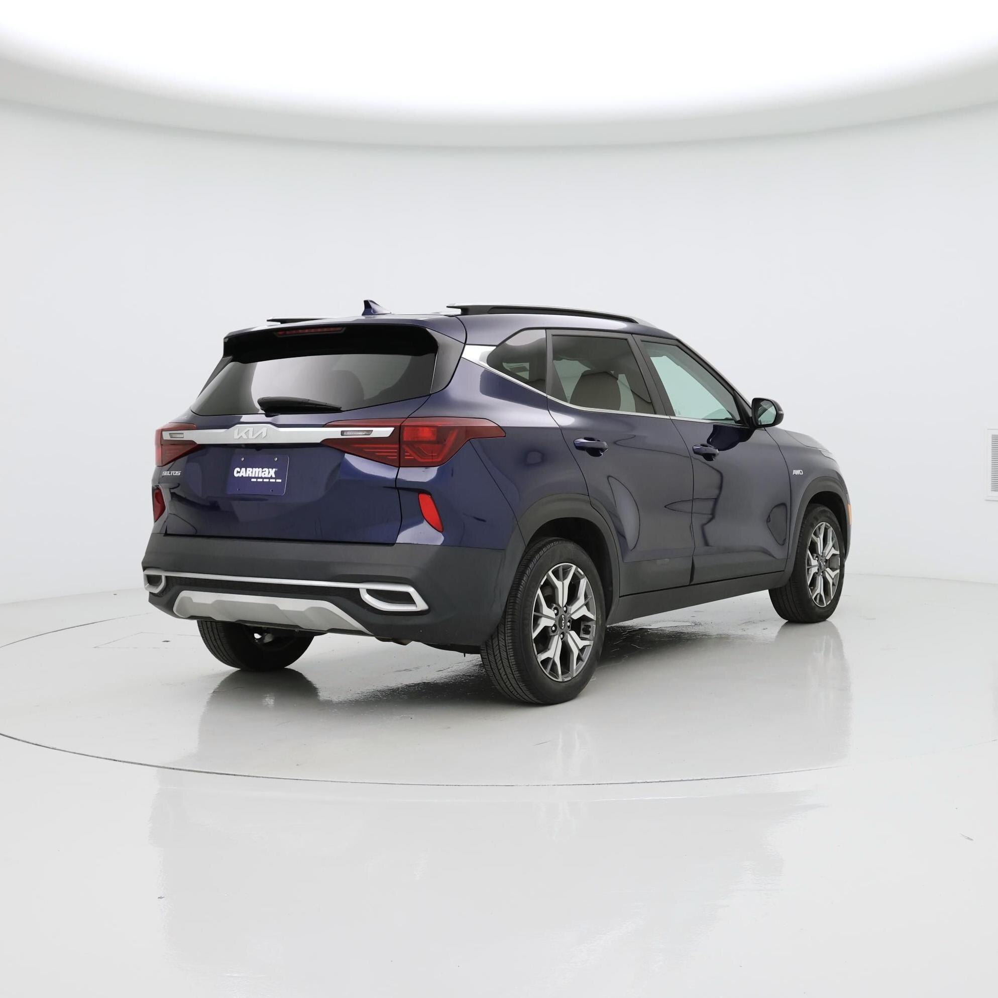 Thumbnail: 2022 Kia Seltos - 8