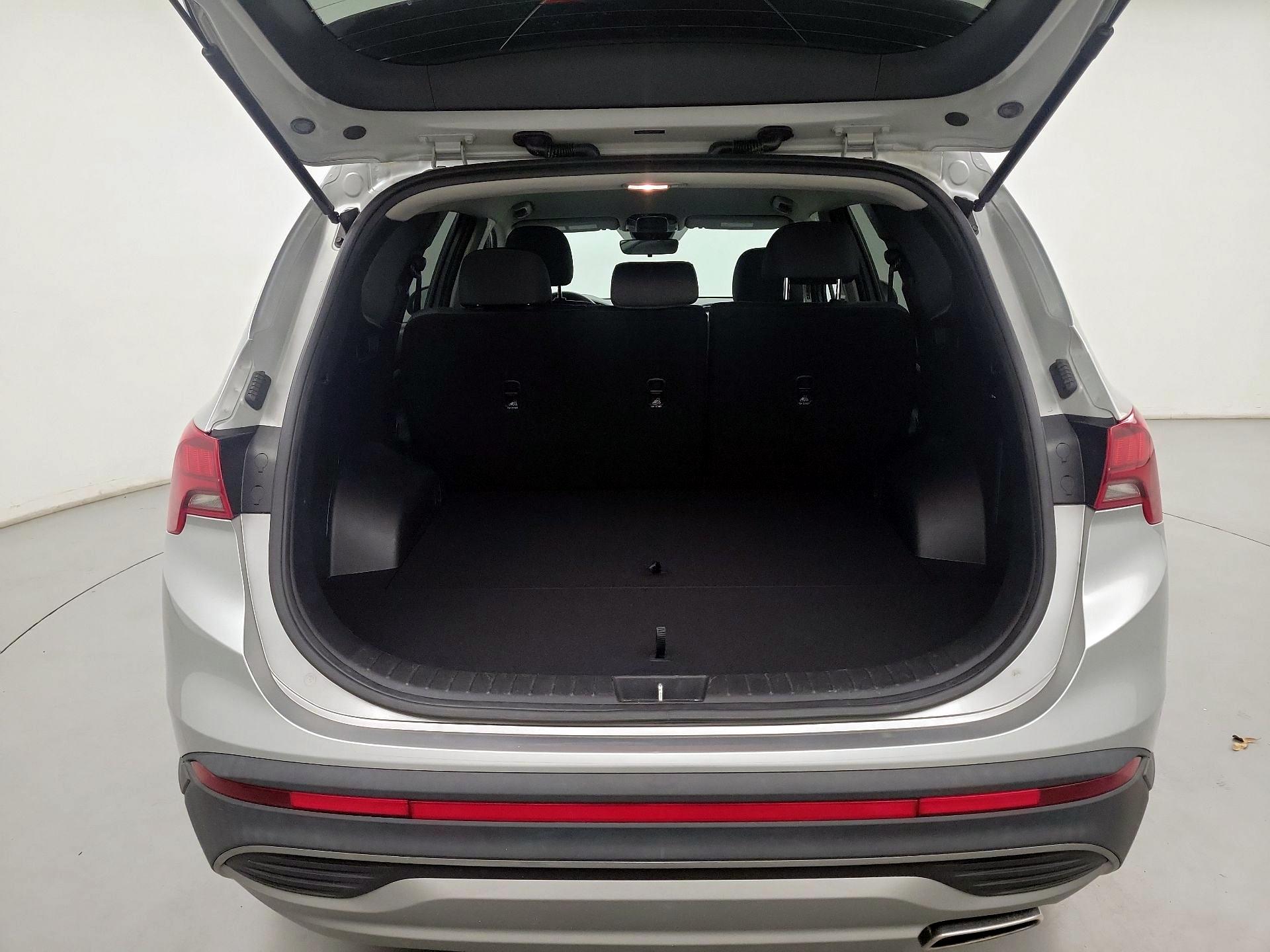 Thumbnail: 2023 Hyundai Santa Fe - 20