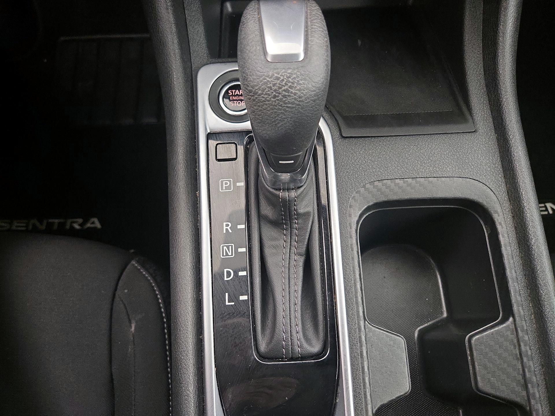 Thumbnail: 2023 Nissan Sentra - 17