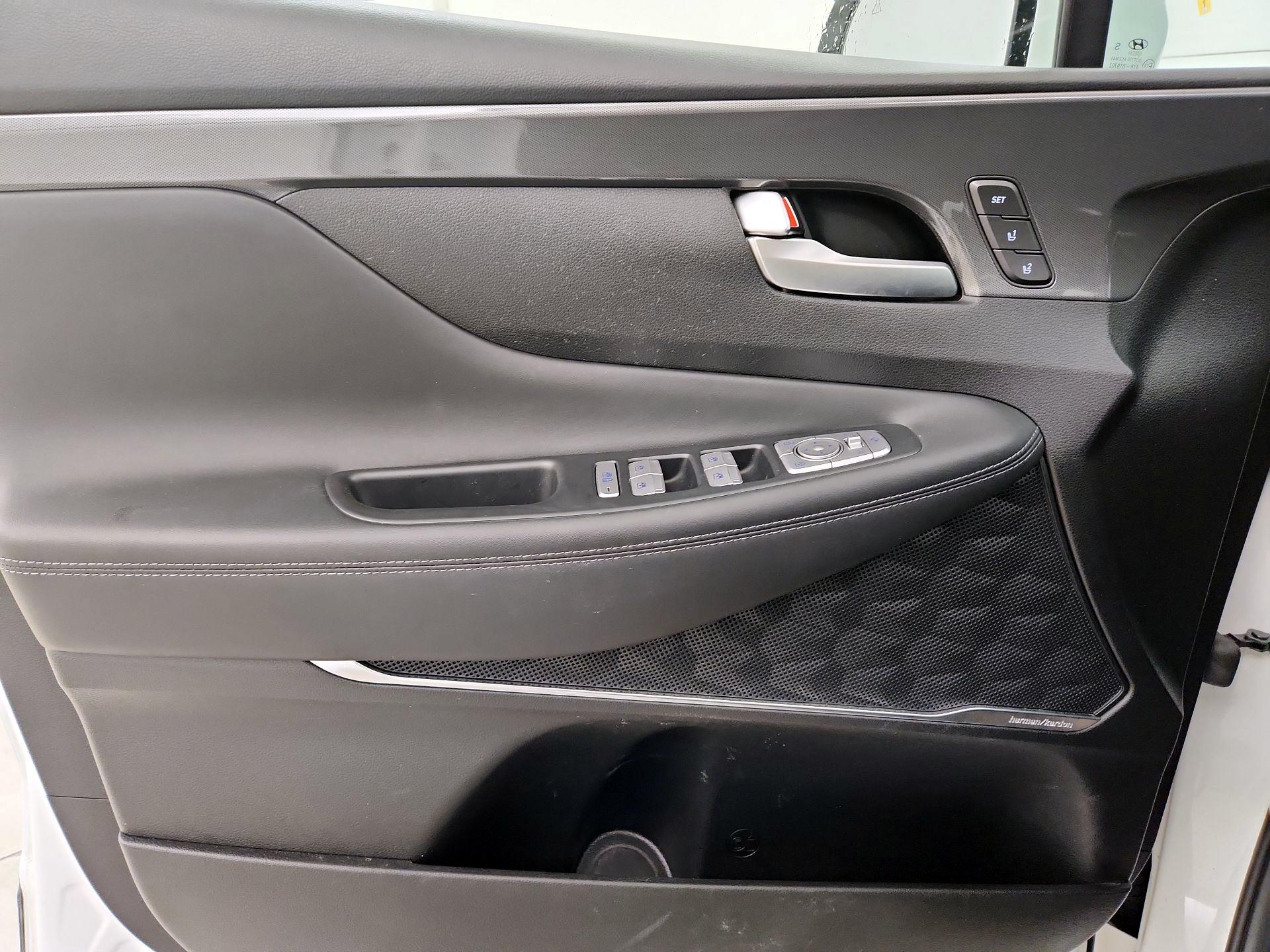 Thumbnail: 2023 Hyundai Santa Fe - 12