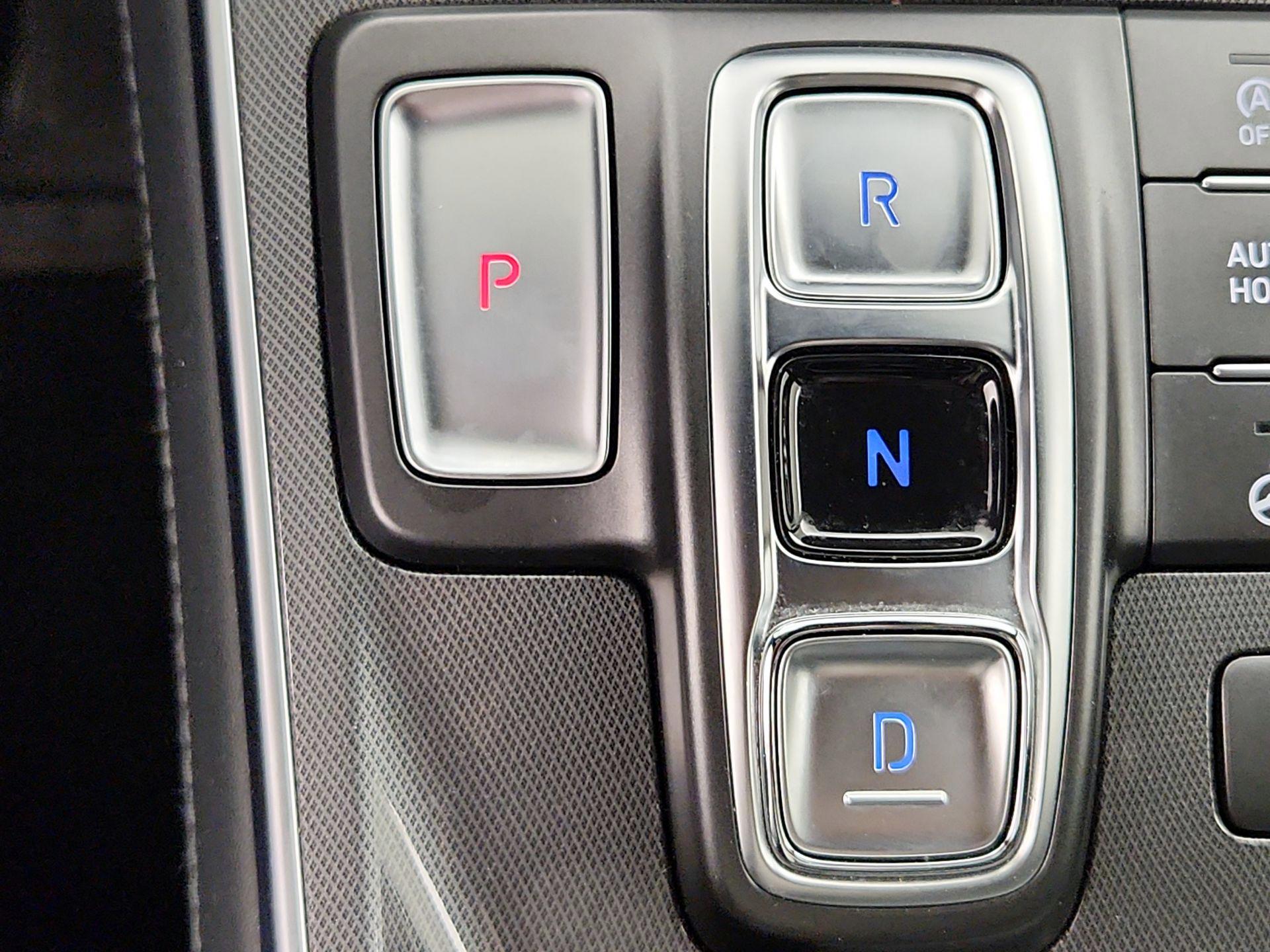 Thumbnail: 2023 Hyundai Santa Fe - 18