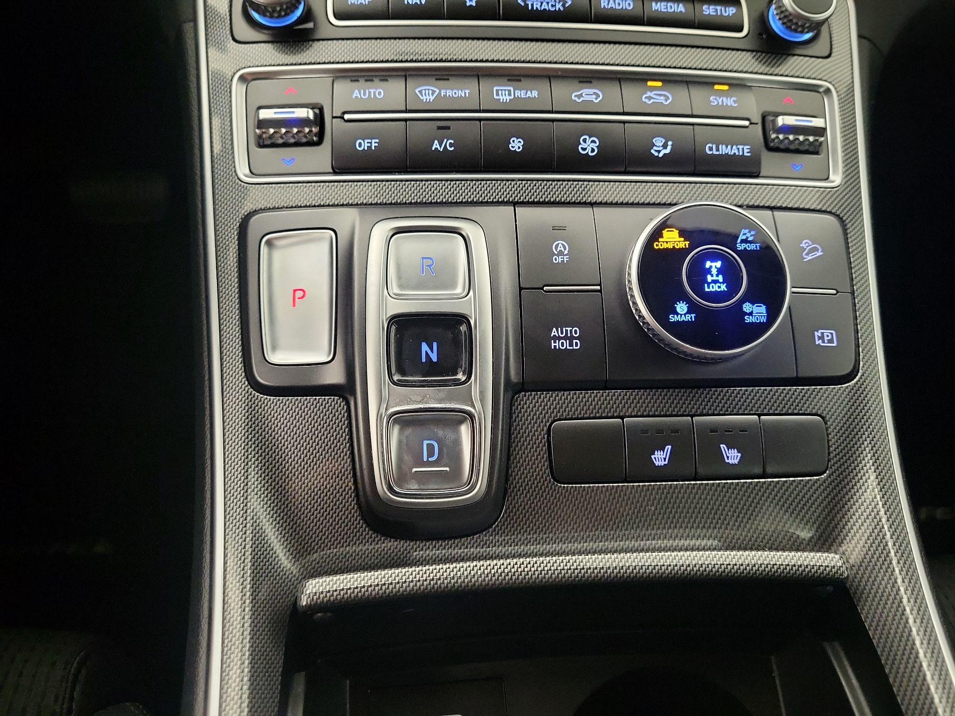 Thumbnail: 2023 Hyundai Santa Fe - 17