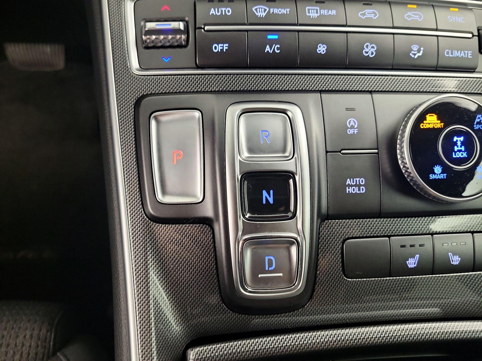 Thumbnail: 2023 Hyundai Santa Fe - 18