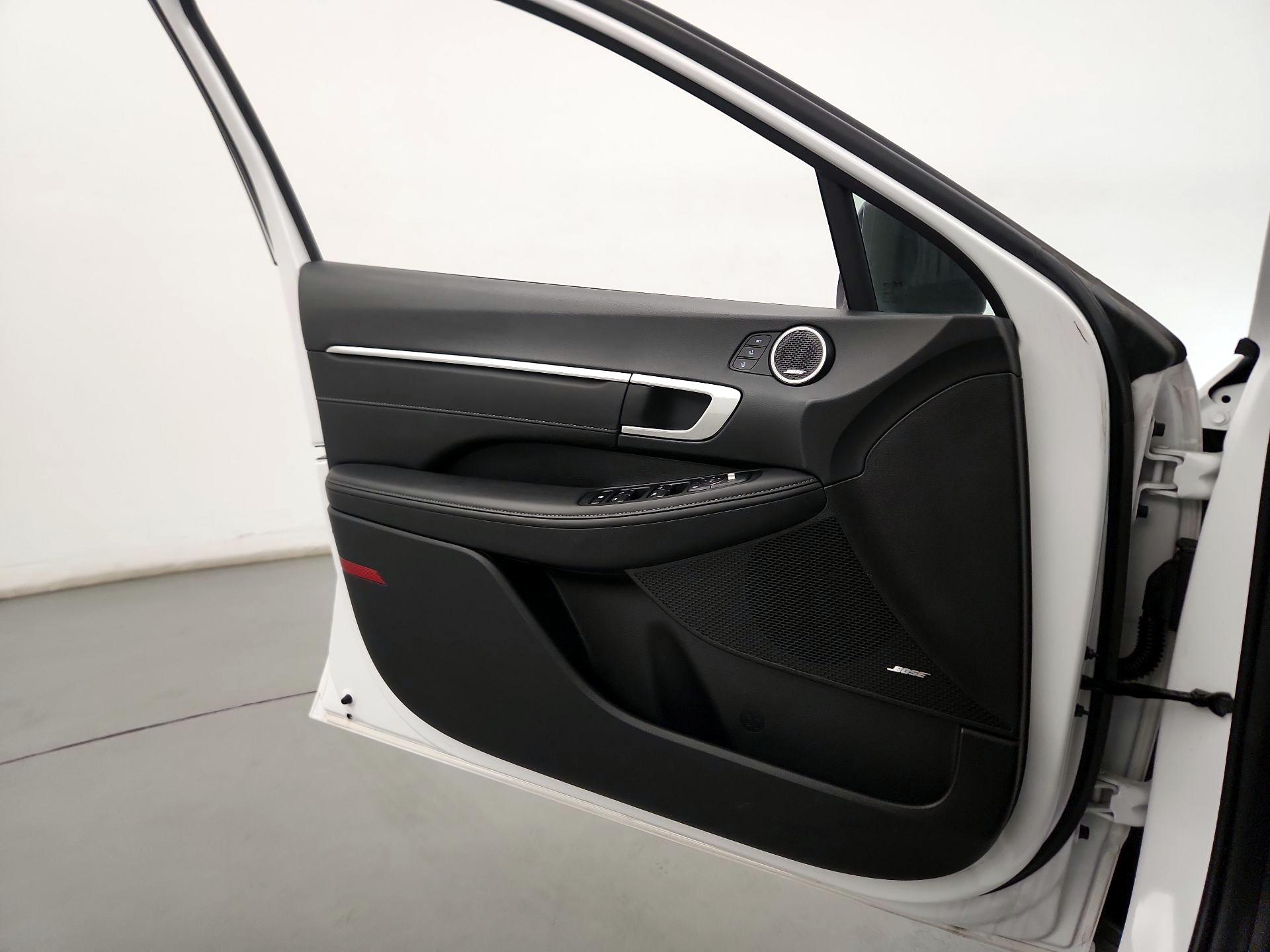Thumbnail: 2023 Hyundai Sonata - 12