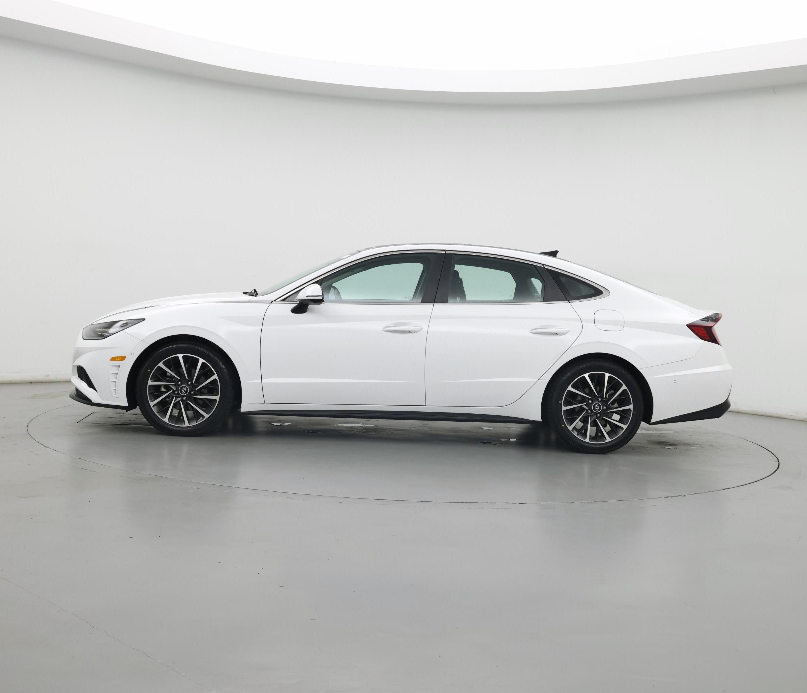 Thumbnail: 2023 Hyundai Sonata - 3