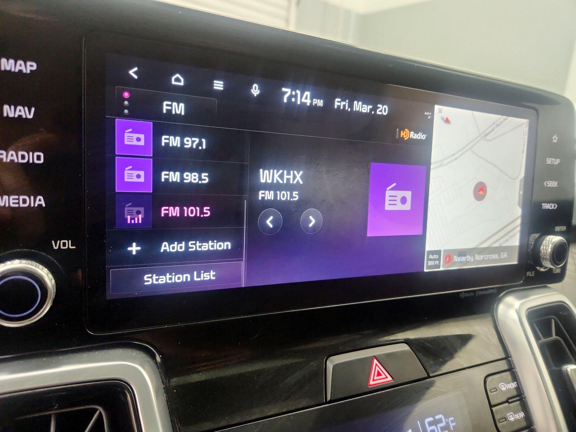 Thumbnail: 2023 Kia Sorento - 16