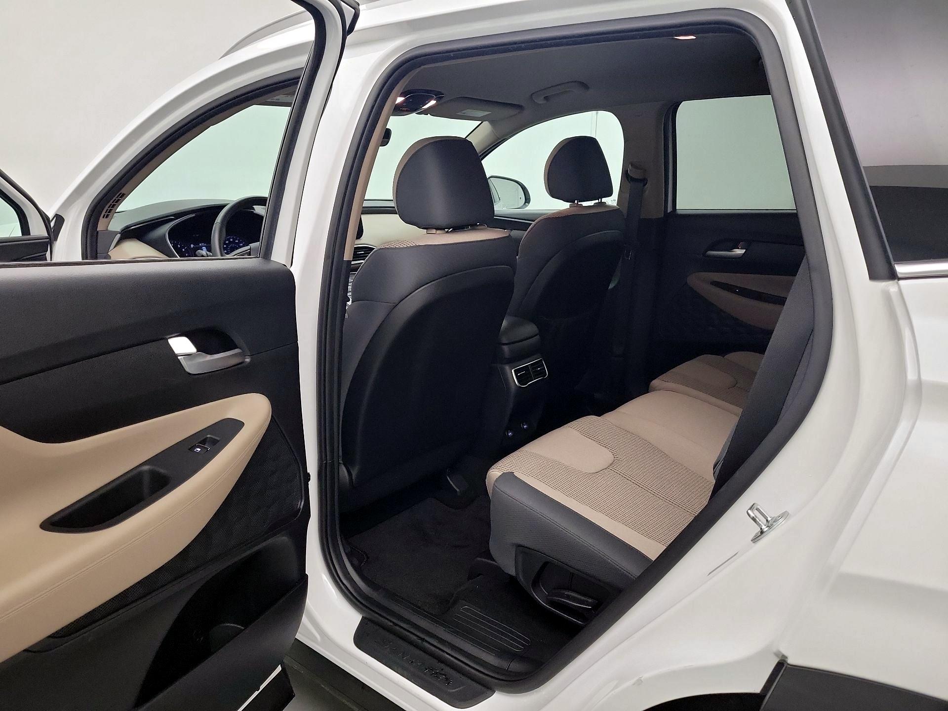 Thumbnail: 2023 Hyundai Santa Fe - 20