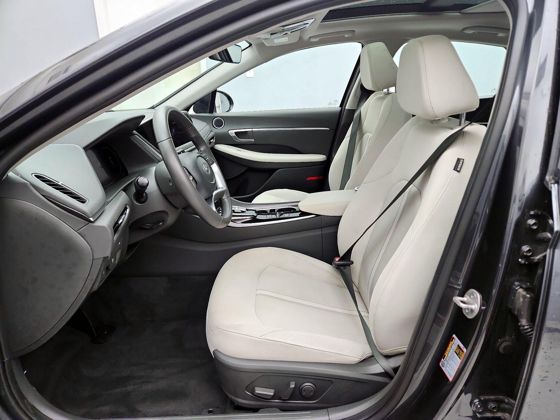 Thumbnail: 2023 Hyundai Sonata - 11